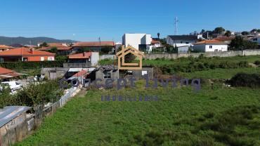 Moradia T2 com Terreno